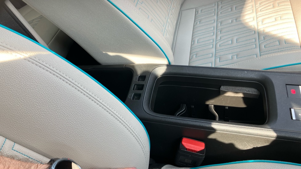 Fiat 600 115kW La Prima 54kWh 5dr Auto Electric Hatchback - Image 31