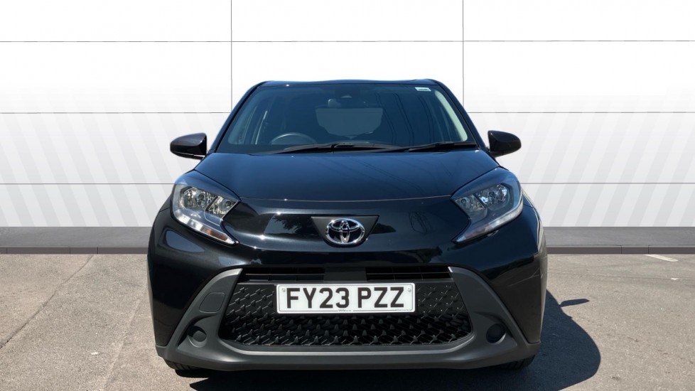 Toyota Aygo X 1.0 VVT-i Pure 5dr Petrol Hatchback - Image 3