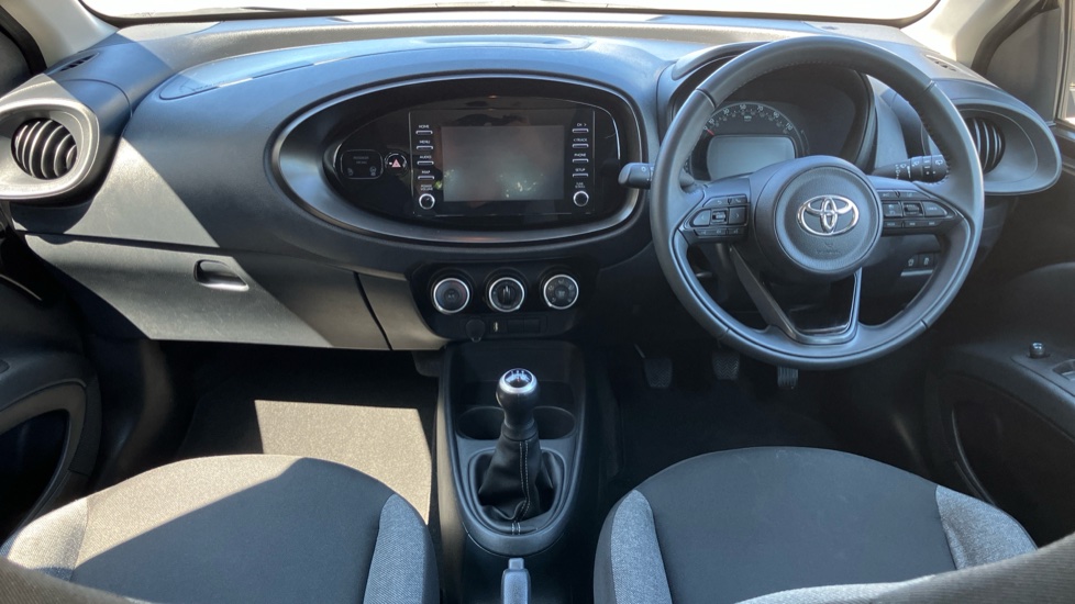 Toyota Aygo X 1.0 VVT-i Pure 5dr Petrol Hatchback - Image 10