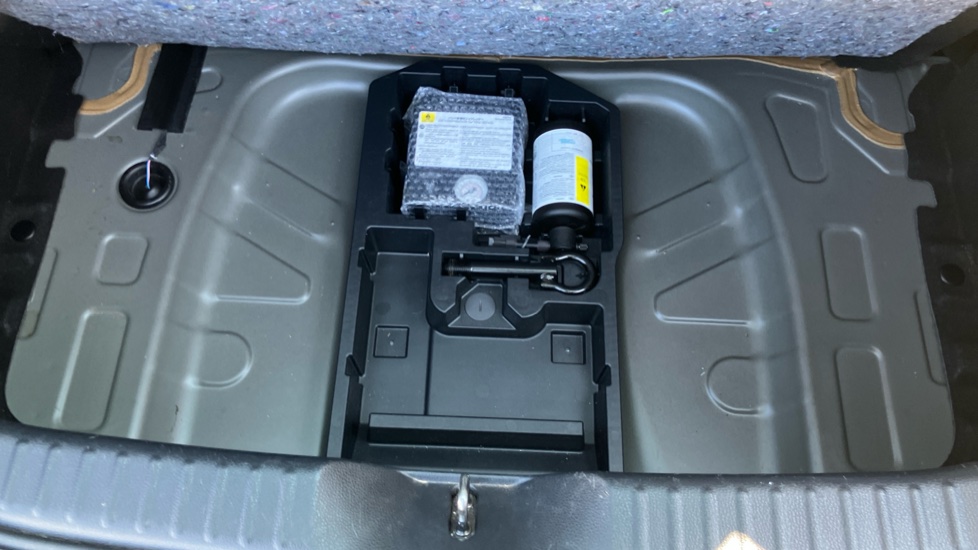 Toyota Aygo X 1.0 VVT-i Pure 5dr Petrol Hatchback - Image 38