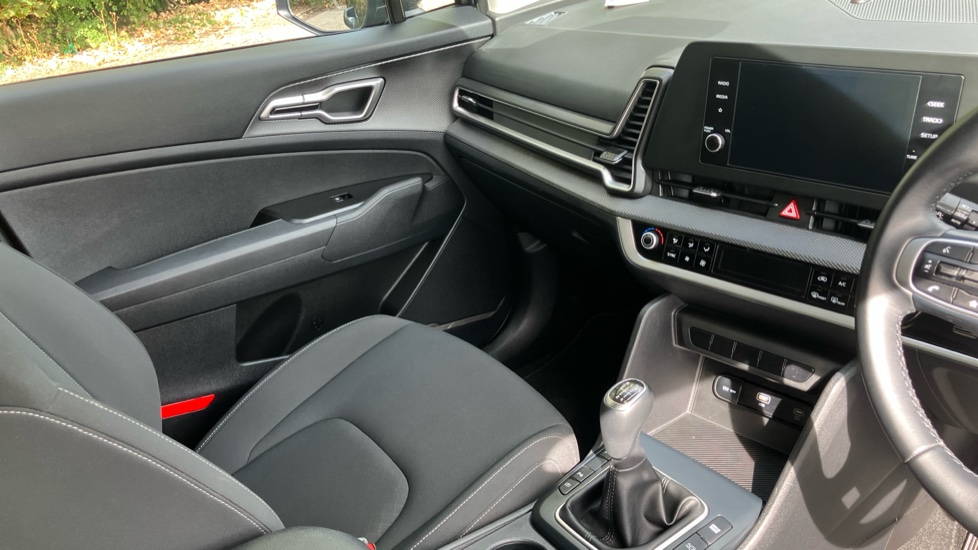 Kia Sportage 1.6T GDi ISG 2 5dr Petrol Estate - Image 14