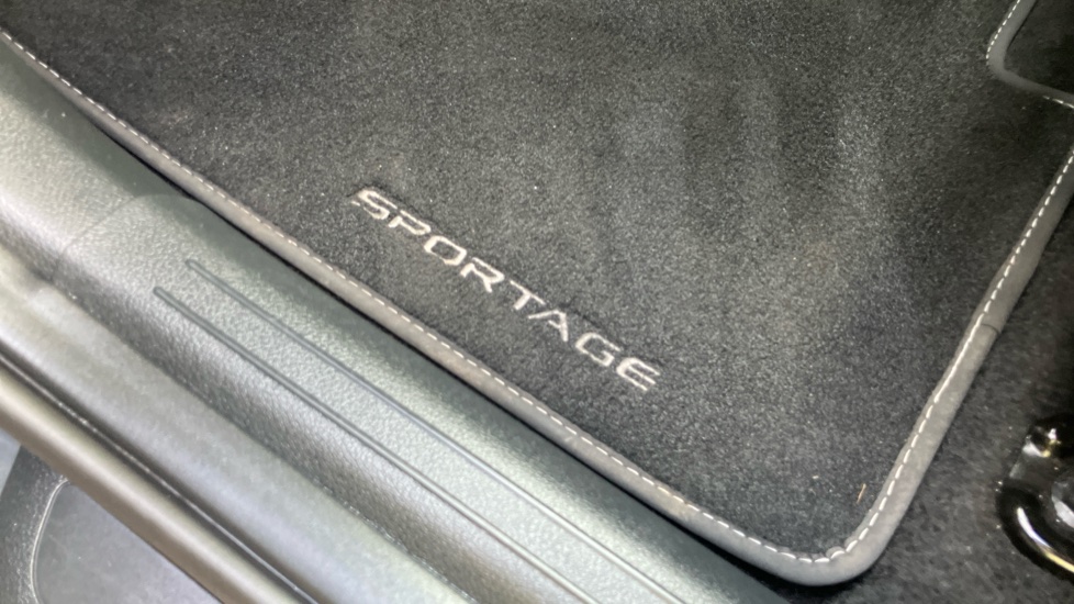 Kia Sportage 1.6T GDi ISG 2 5dr Petrol Estate - Image 48