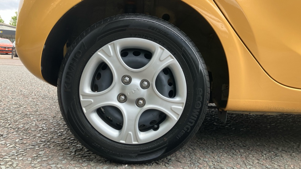 Kia Picanto 1.0 1 5dr [4 seats] Petrol Hatchback - Image 7