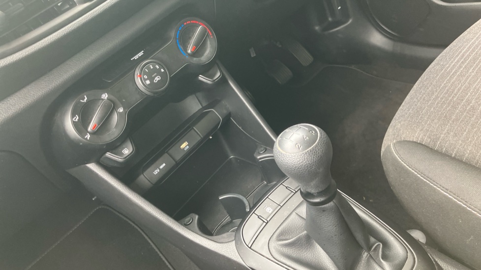 Kia Picanto 1.0 1 5dr [4 seats] Petrol Hatchback - Image 13