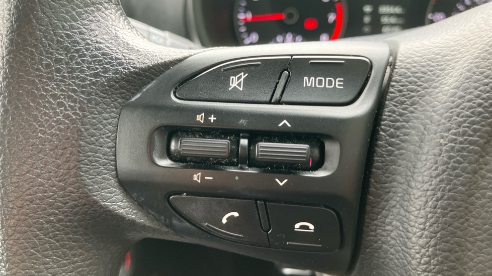 Kia Picanto 1.0 1 5dr [4 seats] Petrol Hatchback - Image 23