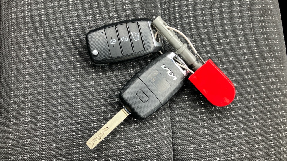 Kia Stonic 1.0T GDi 99 2 5dr Petrol Estate - Image 20
