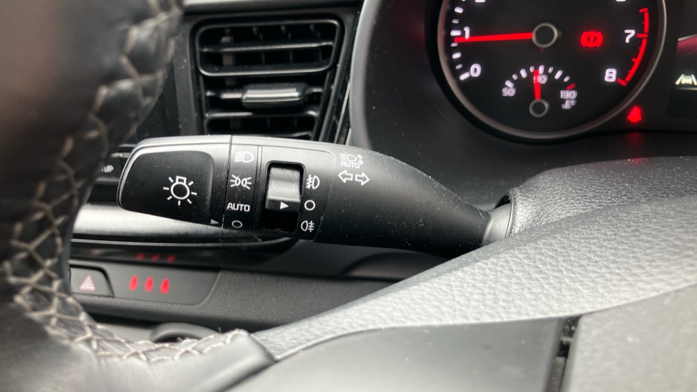 Kia Stonic 1.0T GDi 99 2 5dr Petrol Estate - Image 28