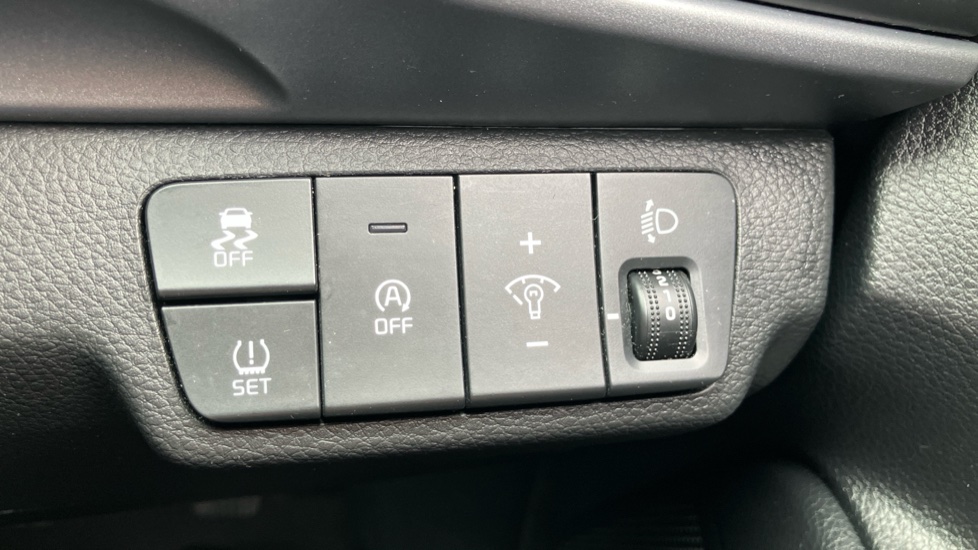 Kia Stonic 1.0T GDi 99 2 5dr Petrol Estate - Image 29