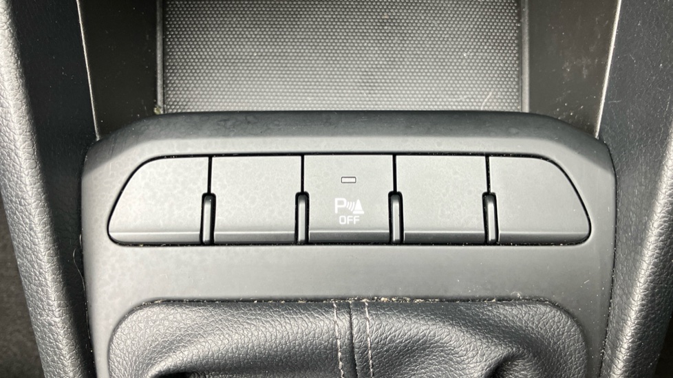 Kia Stonic 1.0T GDi 99 2 5dr Petrol Estate - Image 32
