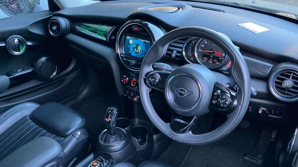 MINI Hatchback 1.5 Cooper Exclusive II 3dr Auto Petrol Hatchback - Image 11