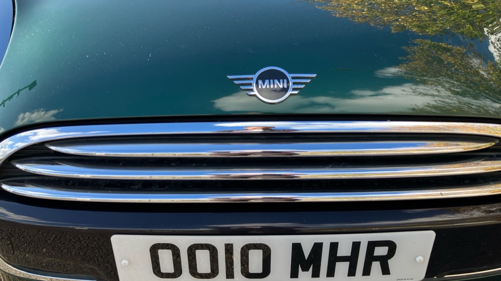 MINI Hatchback 1.5 Cooper Exclusive II 3dr Auto Petrol Hatchback - Image 21