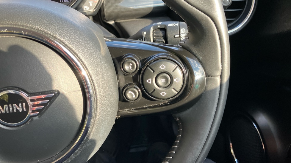 MINI Hatchback 1.5 Cooper Exclusive II 3dr Auto Petrol Hatchback - Image 25