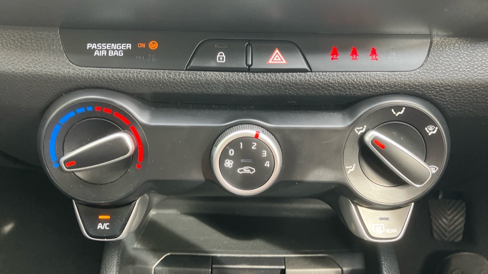 Kia Stonic 1.0T GDi 99 2 5dr Petrol Estate - Image 26