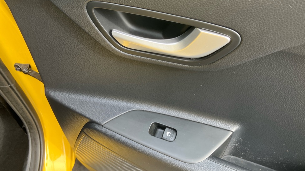 Kia Stonic 1.0T GDi 99 2 5dr Petrol Estate - Image 37