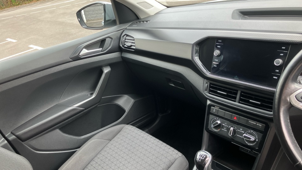 Volkswagen T-Cross 1.0 TSI SE 5dr Petrol Estate - Image 14