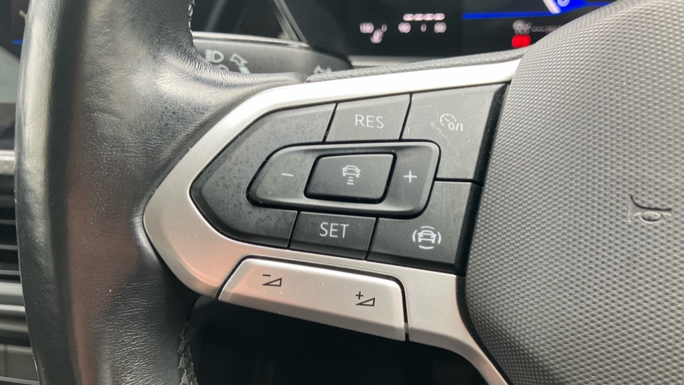 Volkswagen T-Cross 1.0 TSI SE 5dr Petrol Estate - Image 25