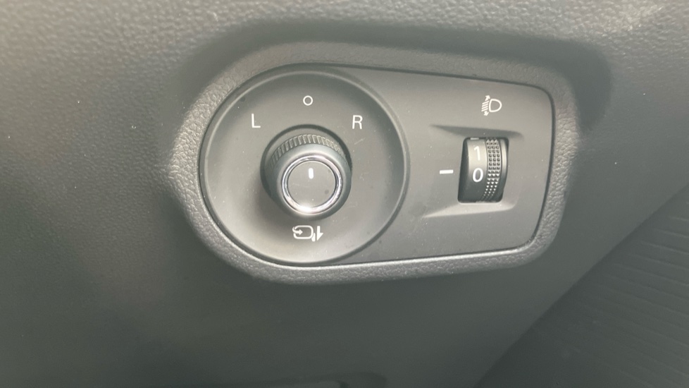 MG MG4 150kW Trophy EV Long Range 64kWh 5dr Auto Electric Hatchback - Image 25