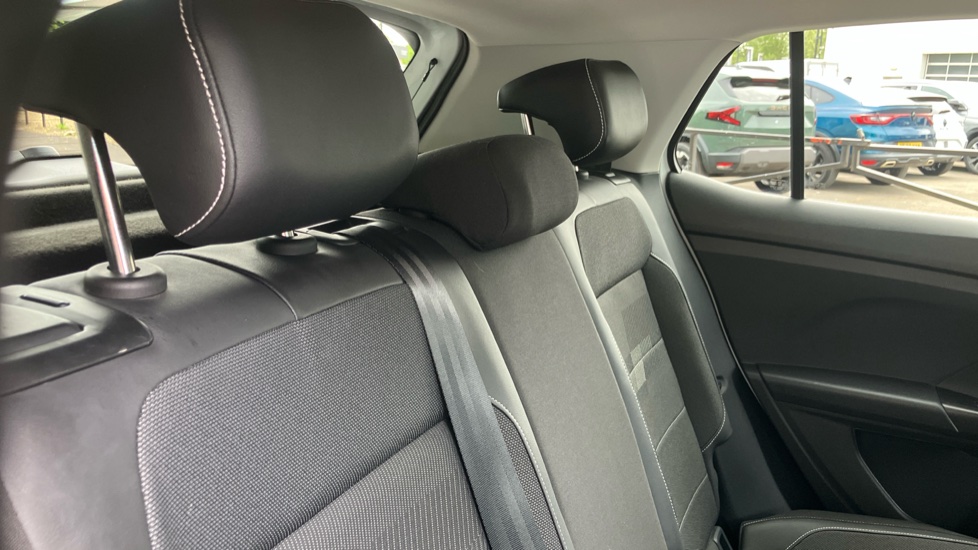 Volkswagen T-Cross 1.0 TSI 110 Black Edition 5dr Petrol Estate - Image 31