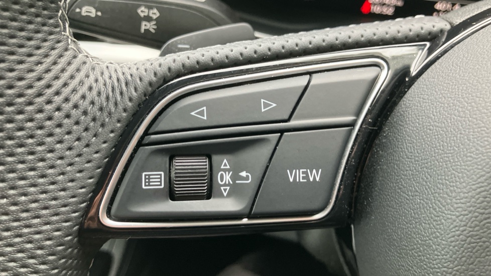 Audi A4 40 TDI 204 Quattro S Line 5dr S Tronic Diesel Estate - Image 23