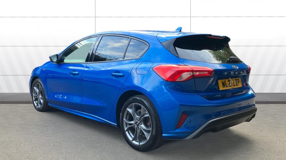 Ford Focus 1.0 EcoBoost 125 ST-Line Edition 5dr Auto Petrol Hatchback - Image 2