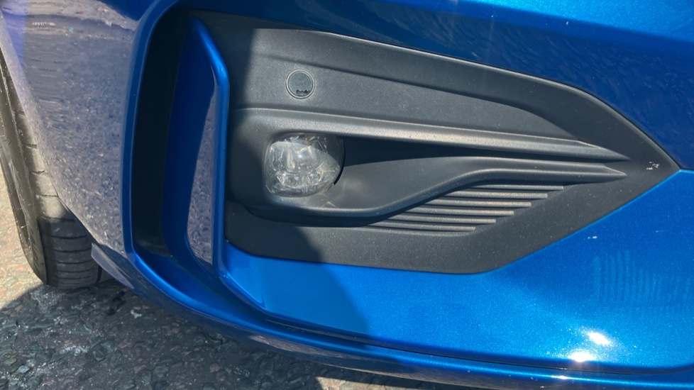 Ford Focus 1.0 EcoBoost 125 ST-Line Edition 5dr Auto Petrol Hatchback - Image 50