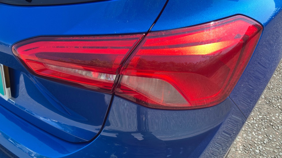 Ford Focus 1.0 EcoBoost 125 ST-Line Edition 5dr Auto Petrol Hatchback - Image 52
