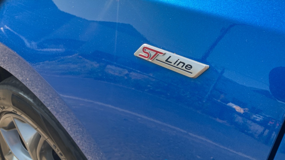 Ford Focus 1.0 EcoBoost 125 ST-Line Edition 5dr Auto Petrol Hatchback - Image 56