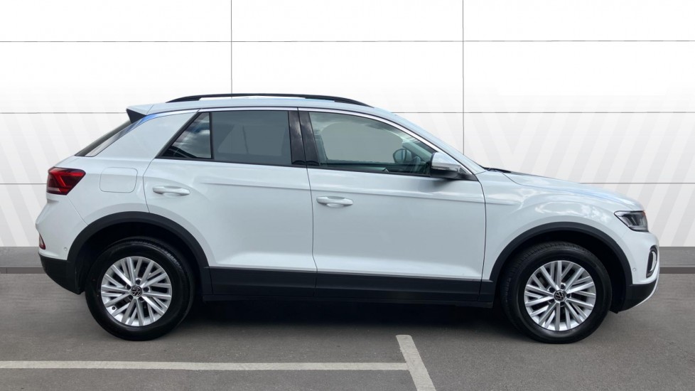 Volkswagen T-Roc 1.0 TSI Life 5dr Petrol Hatchback - Image 5