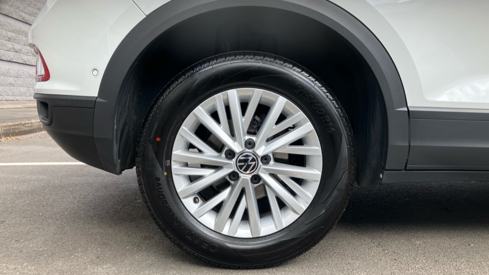 Volkswagen T-Roc 1.0 TSI Life 5dr Petrol Hatchback - Image 7
