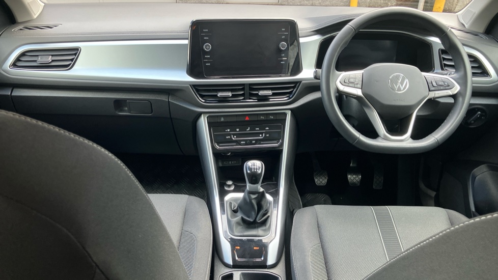 Volkswagen T-Roc 1.0 TSI Life 5dr Petrol Hatchback - Image 10