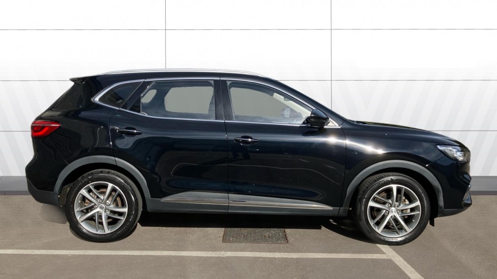 MG HS 1.5 T-GDI Exclusive 5dr Petrol Hatchback - Image 5