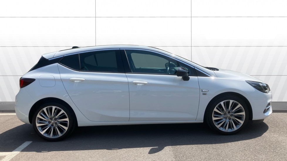 Vauxhall Astra 1.2 Turbo 145 Griffin Edition 5dr Petrol Hatchback - Image 5