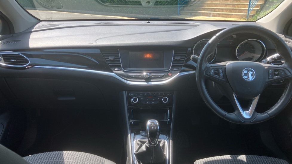 Vauxhall Astra 1.2 Turbo 145 Griffin Edition 5dr Petrol Hatchback - Image 10
