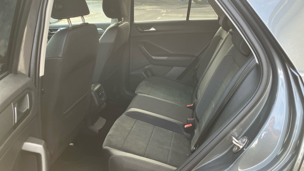 Volkswagen T-Roc 1.0 TSI Style 5dr Petrol Hatchback - Image 16