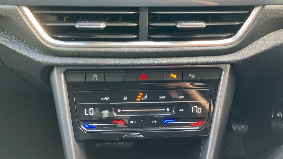 Volkswagen T-Roc 1.0 TSI Style 5dr Petrol Hatchback - Image 30