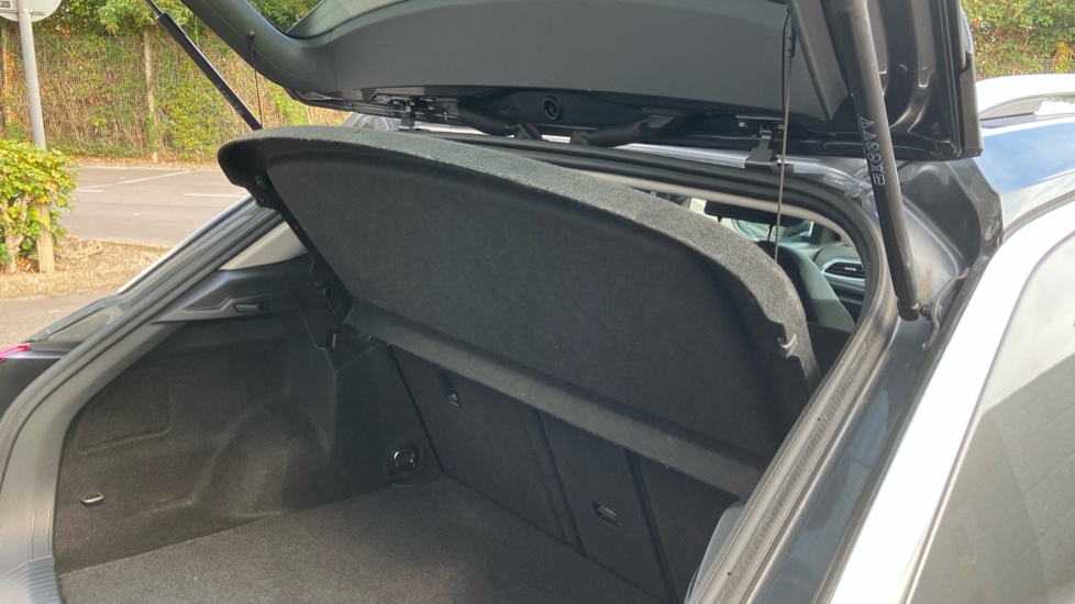 Volkswagen T-Roc 1.0 TSI Style 5dr Petrol Hatchback - Image 47