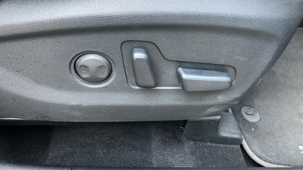 Kia Sportage 1.6T GDi ISG 4 5dr Petrol Estate - Image 38