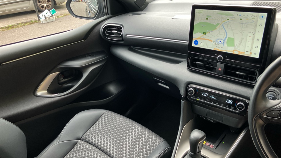 Mazda 2 Hybrid 1.5i Hybrid Homura Plus 5dr CVT Hybrid Hatchback - Image 14