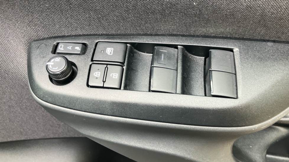 Mazda 2 Hybrid 1.5i Hybrid Homura Plus 5dr CVT Hybrid Hatchback - Image 38