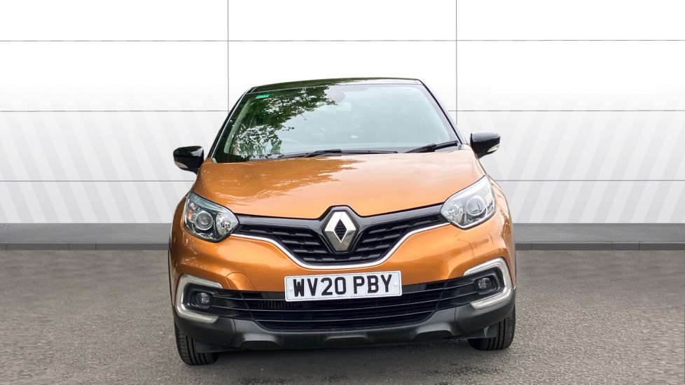 Renault Captur 0.9 TCE 90 Play 5dr Petrol Hatchback - Image 3