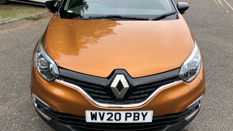 Renault Captur 0.9 TCE 90 Play 5dr Petrol Hatchback - Image 8
