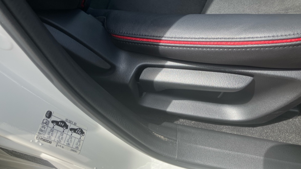 Mazda 2 1.5 e-Skyactiv G MHEV 115 Homura Aka 5dr Petrol Hatchback - Image 30