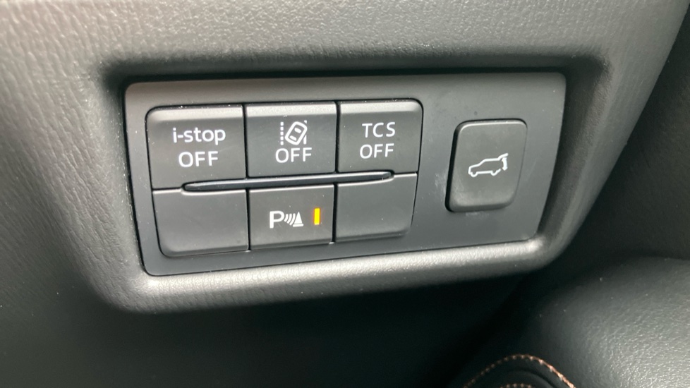 Mazda CX-5 2.0 e-Skyactiv G MHEV Exclusive-Line 5dr Auto Petrol Estate - Image 28