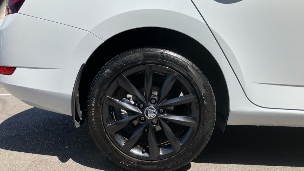 Skoda Fabia 1.0 TSI Black Edition 5dr DSG Petrol Estate - Image 7