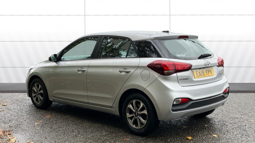 Hyundai i20 1.0 T-GDi SE 5dr Auto Petrol Hatchback - Image 2