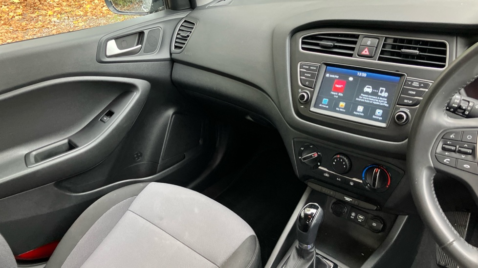 Hyundai i20 1.0 T-GDi SE 5dr Auto Petrol Hatchback - Image 14
