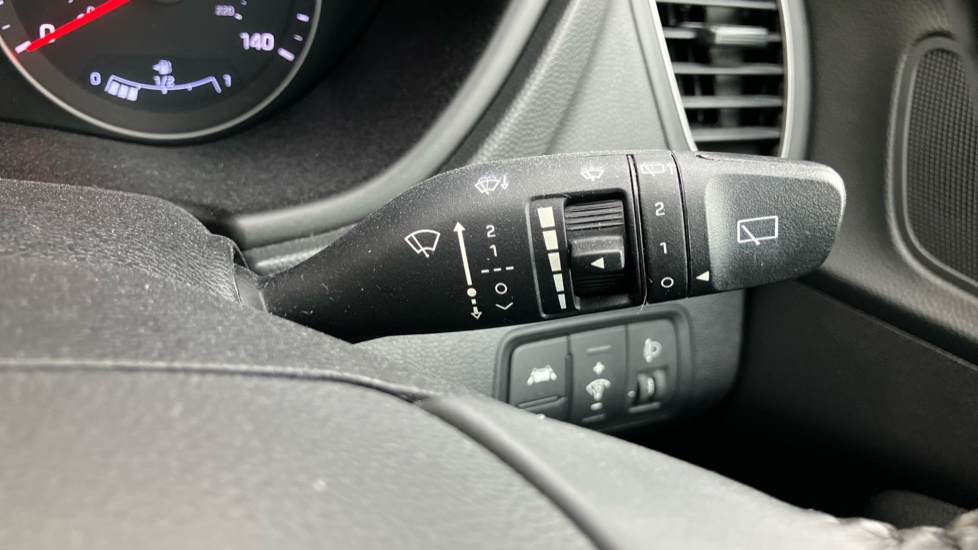Hyundai i20 1.0 T-GDi SE 5dr Auto Petrol Hatchback - Image 24