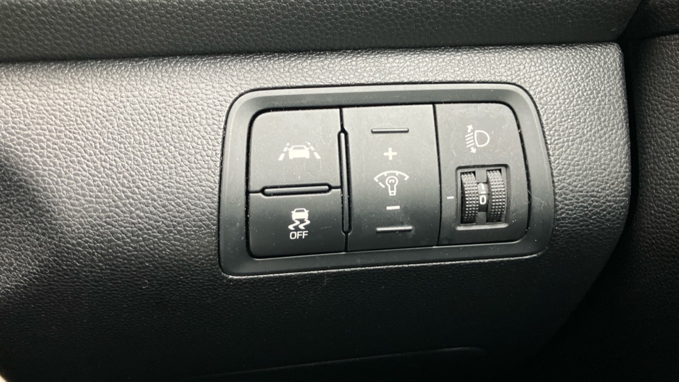 Hyundai i20 1.0 T-GDi SE 5dr Auto Petrol Hatchback - Image 27