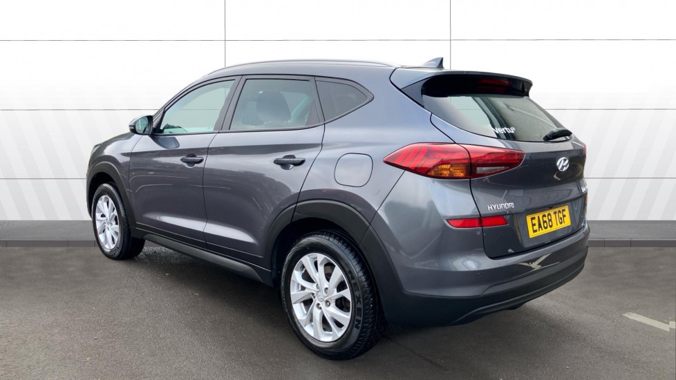 Hyundai TUCSON 1.6 GDi SE Nav 5dr 2WD Petrol Estate - Image 2