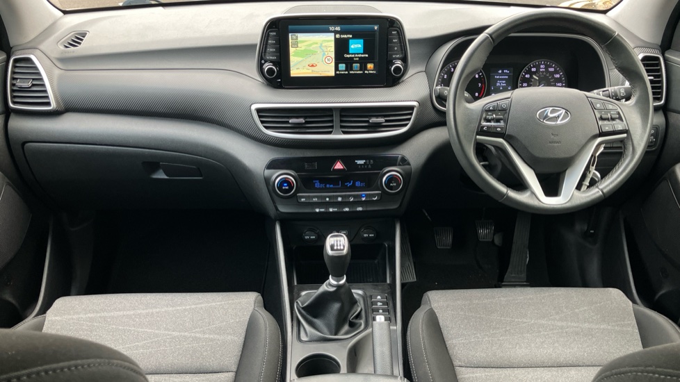 Hyundai TUCSON 1.6 GDi SE Nav 5dr 2WD Petrol Estate - Image 10